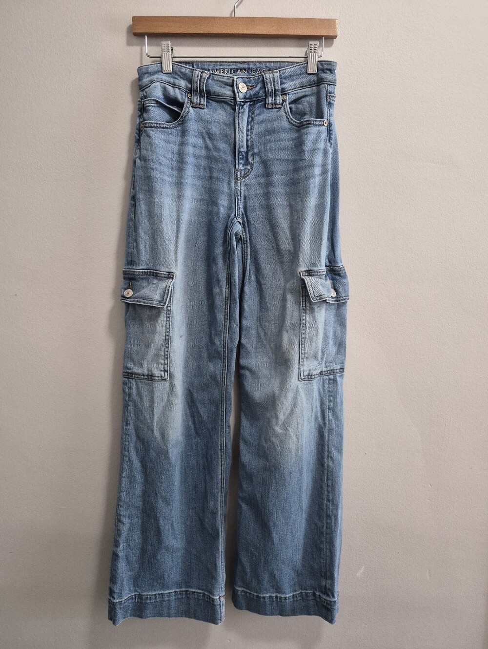 American Eagle Super High-Rise Baggy Wide Leg Jeans Size 0